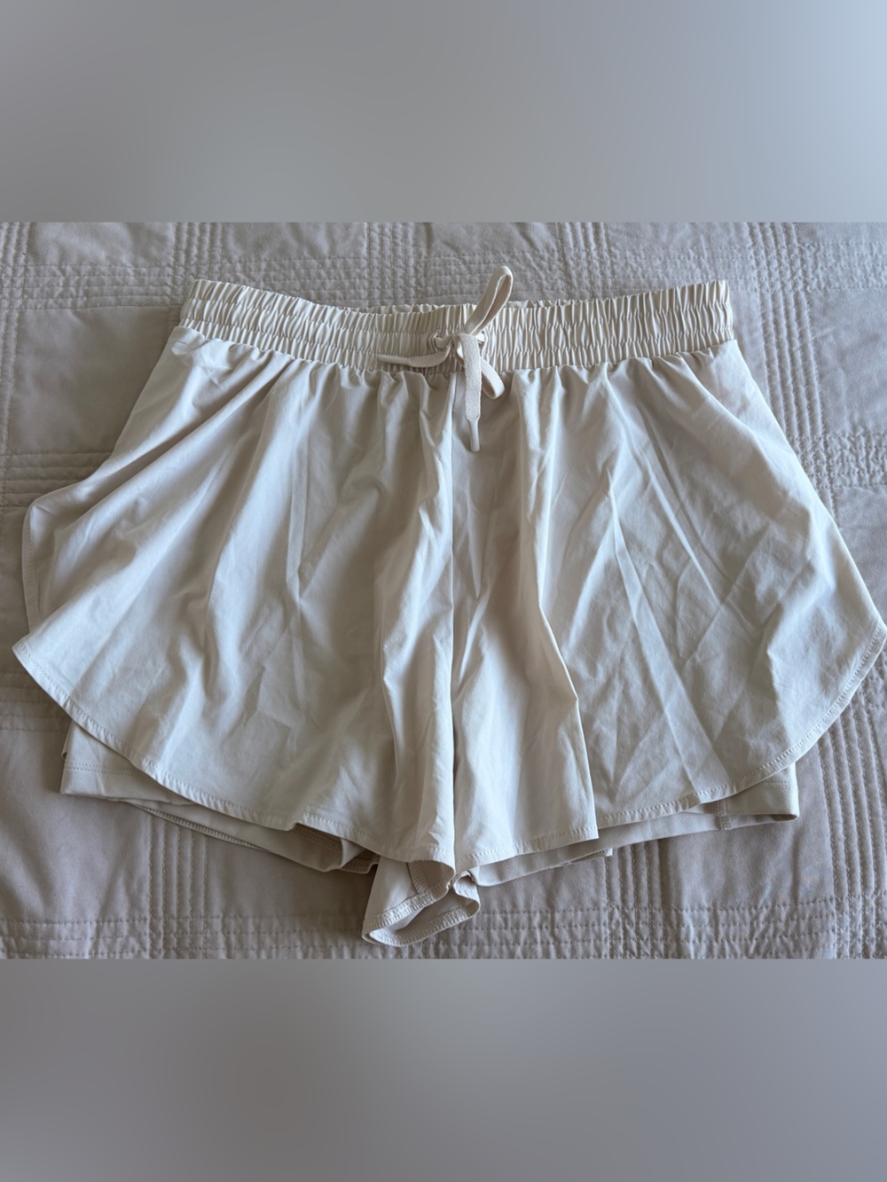 All in Motion White 2-in-1 Running Shorts Built-In Liner Size S